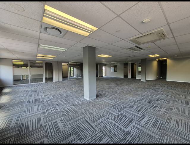 240M² OFFICE TO LET IN ILLOVO